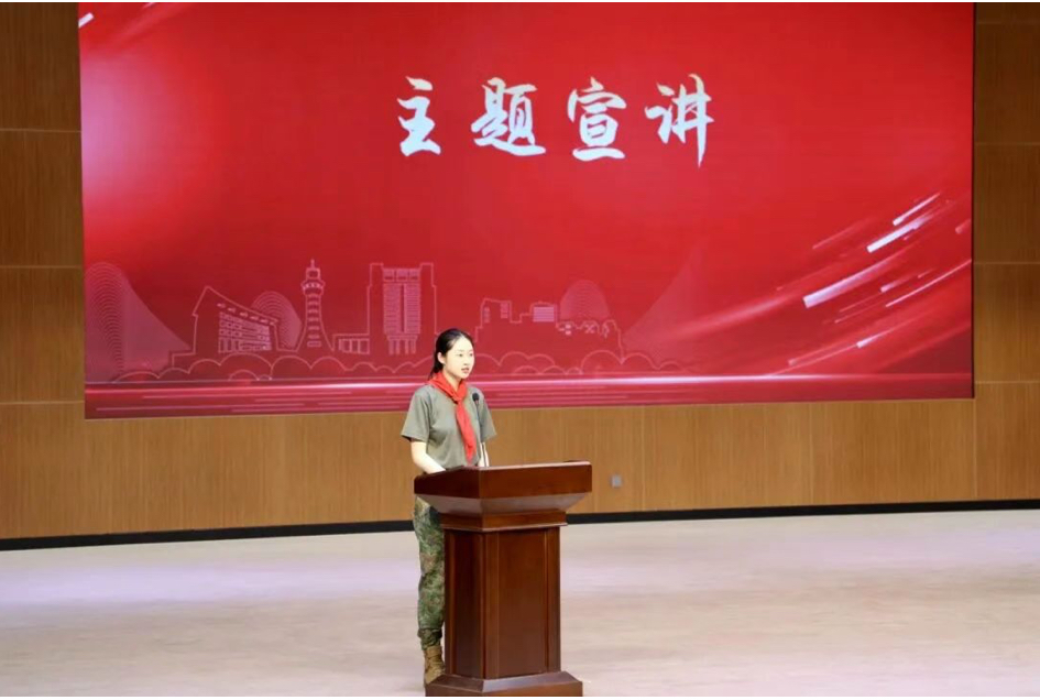 【文明培育】骄傲！官林女民兵阅兵归来！这一课，孩子们眼睛在发光！